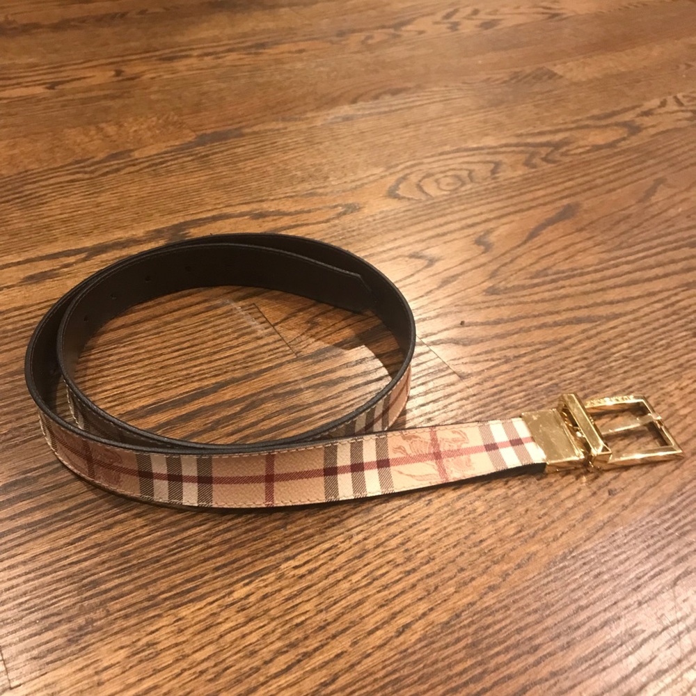 Burberry Reversible belt